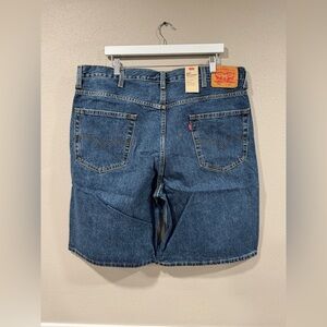 NWT Levi’s 550 Relaxed Men’s Jean Short